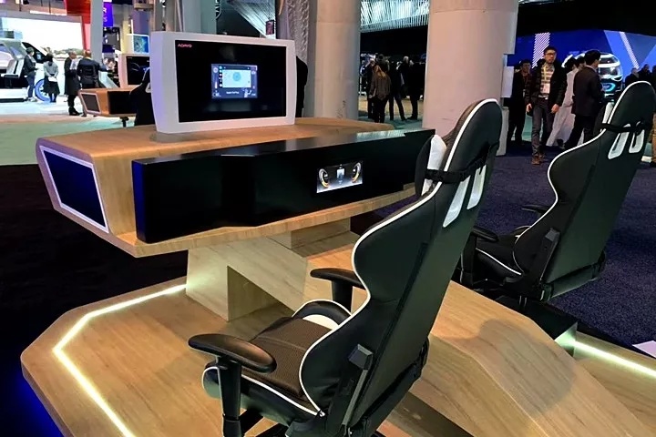 ADAYO華陽(yáng)@CES 2019 | 多(duo)箇(ge)智能(néng)座艙解決方(fang)案及(ji)新(xin)品(pin)齊亮相